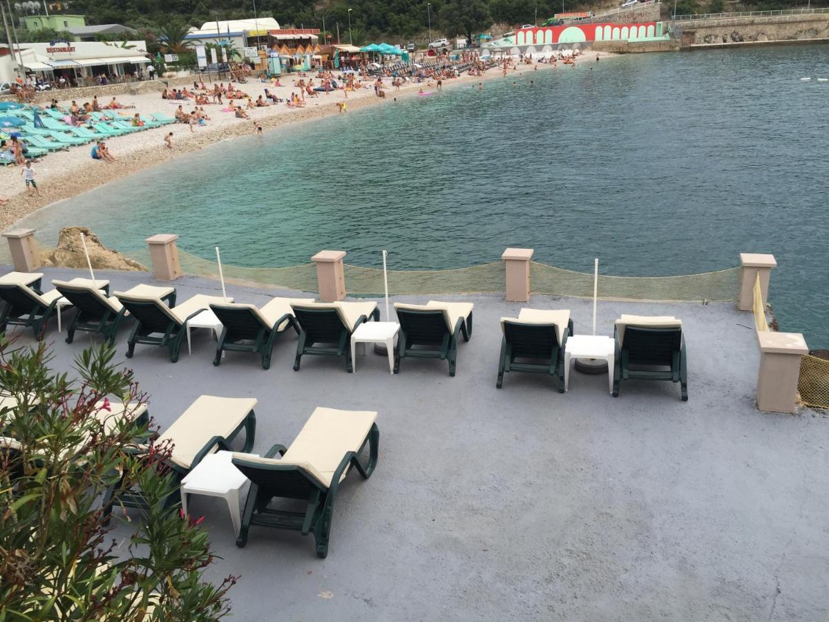 Apartments Stuart يوتجيها المظهر الخارجي الصورة
