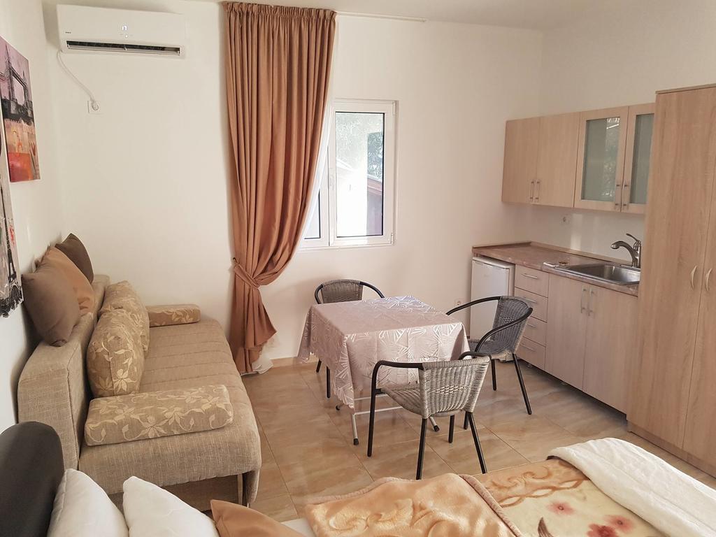Apartments Stuart يوتجيها المظهر الخارجي الصورة